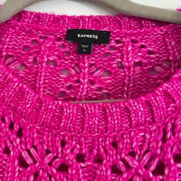 Express Sweater - Picture 4 of 5